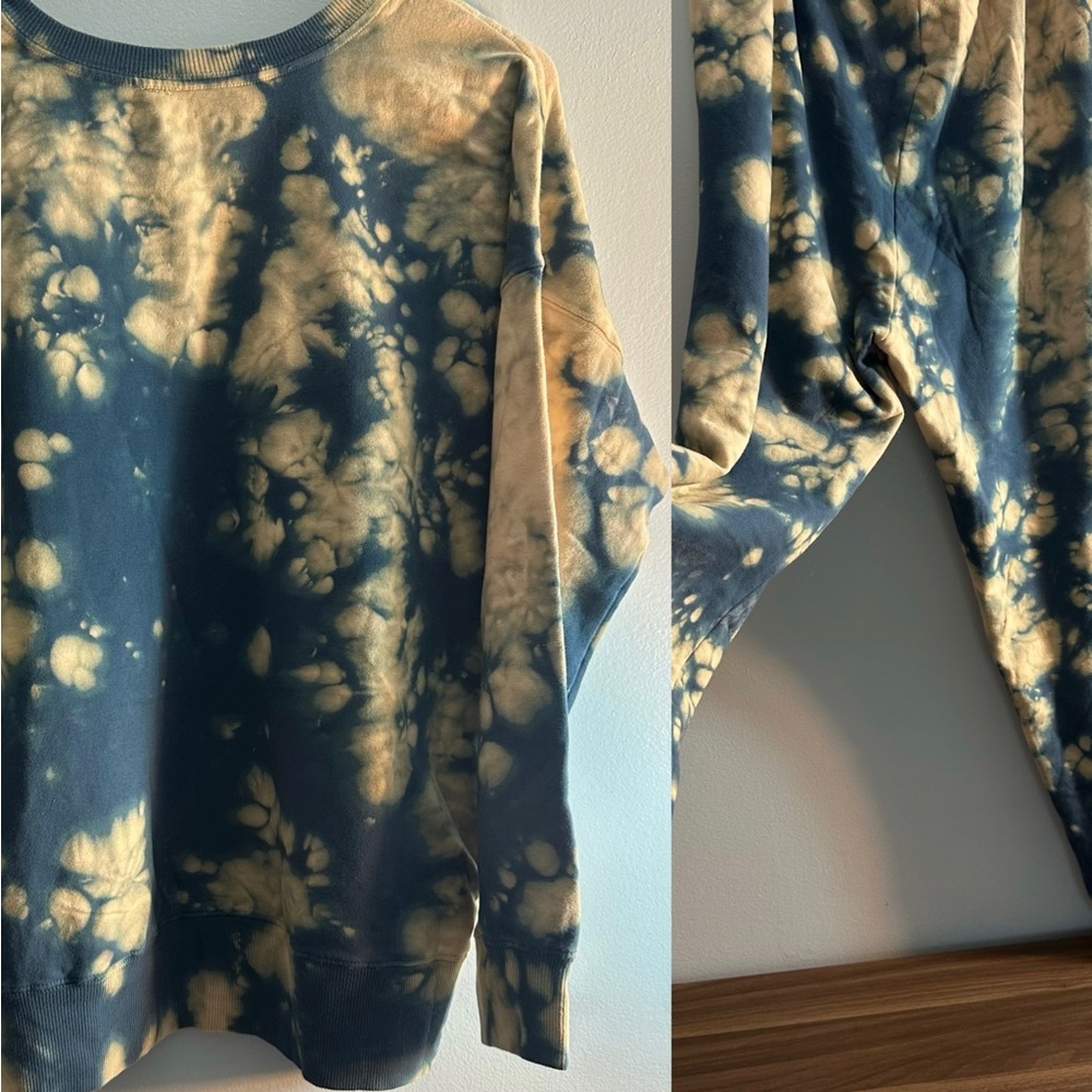 Medium Sweat Top, Medium Joggers SET NWT Lacausa